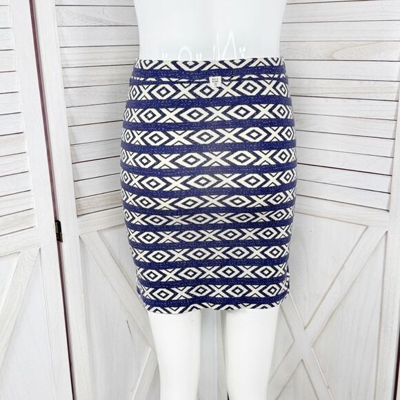 Billabong Tribal Geometric Print Stretchy Knit Mini Skirt Blue White Small - Picture 4 of 11